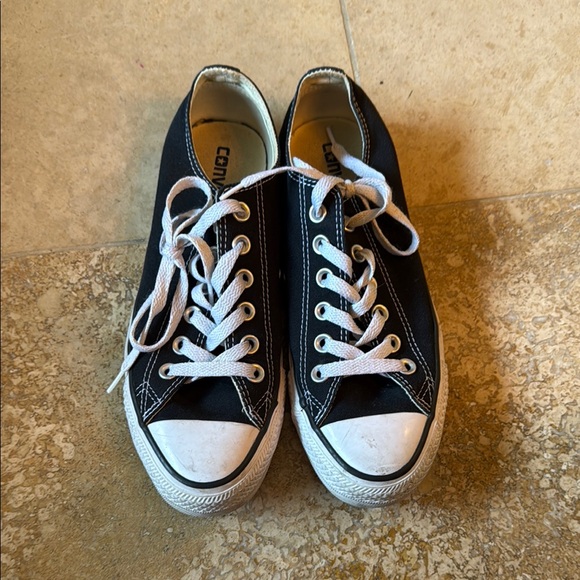 Converse Black Canvas Sneakers with White Accents - Picture 1 of 6